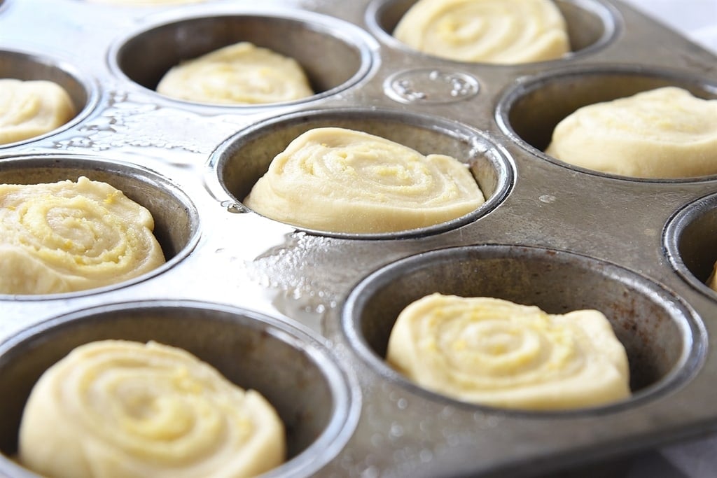 Homemade orange Rolls are soft, sweet, and delicious, with loads of orange flavor.  They are definite a holiday favorite at our house.  The fact that you can make them the night before is a bonus.