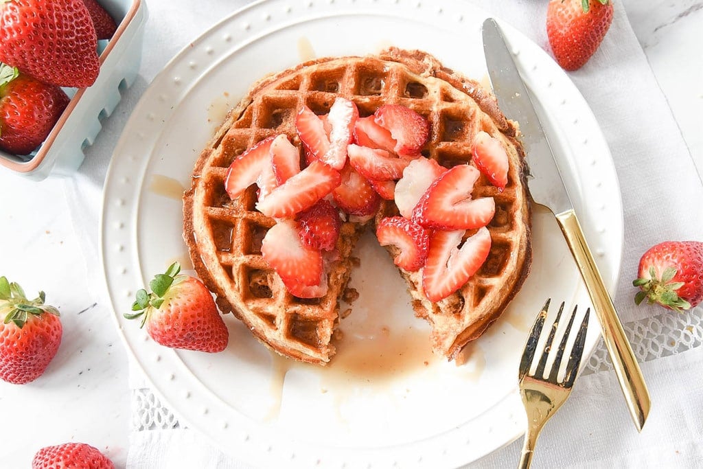 Oatmeal Waffles with Whole Wheat Flour