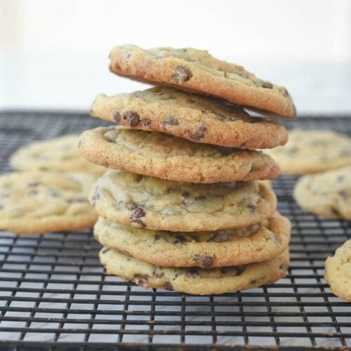 Easy Chocolate Chip Cookies | Recipe from Your Homebased Mom