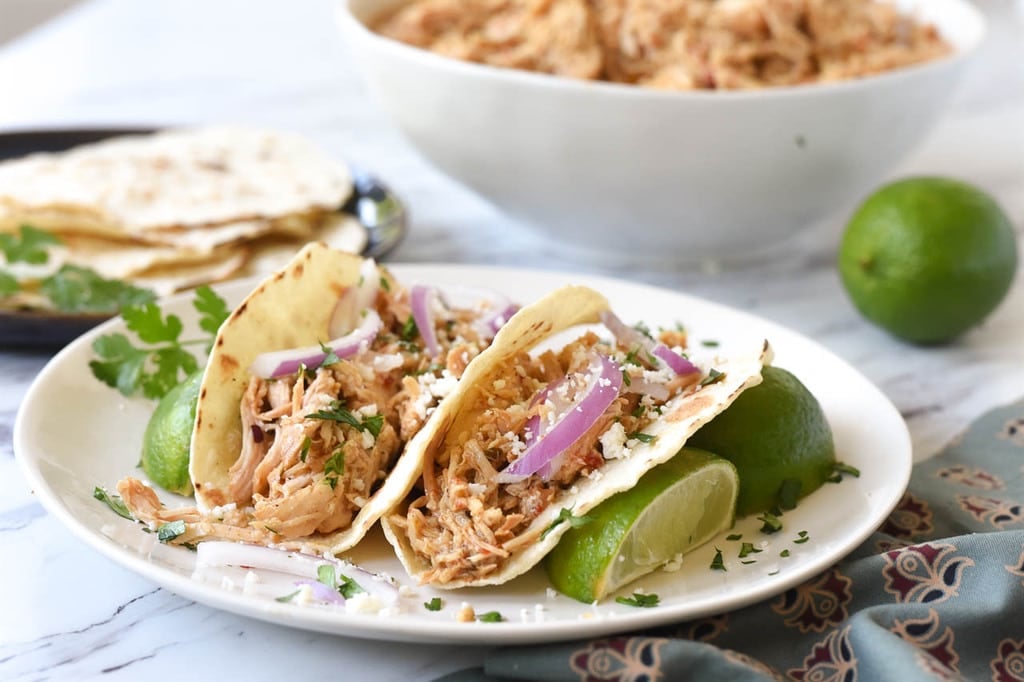 slow cooker mexican shredded chicken
