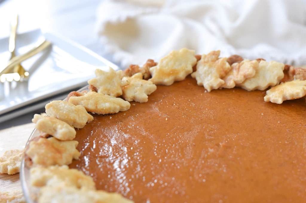 Pumpkin Pie with decorative crust