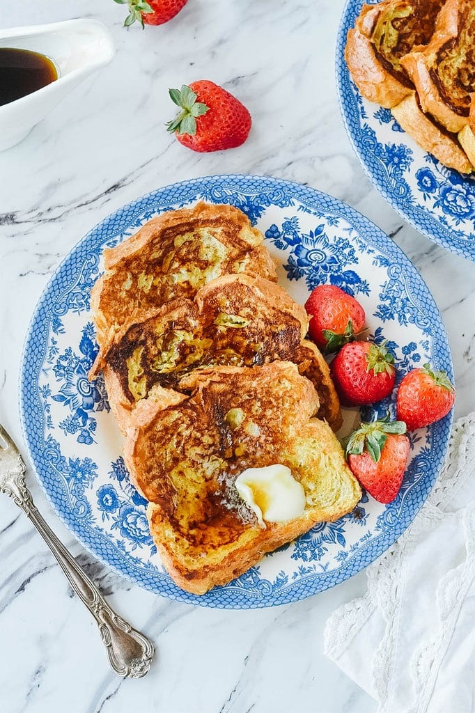 plate of perfect french toast