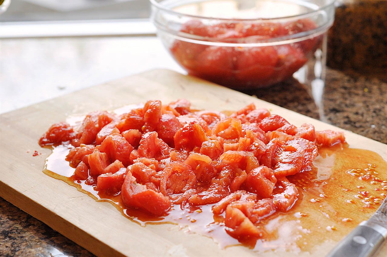 chopped fresh tomatoes