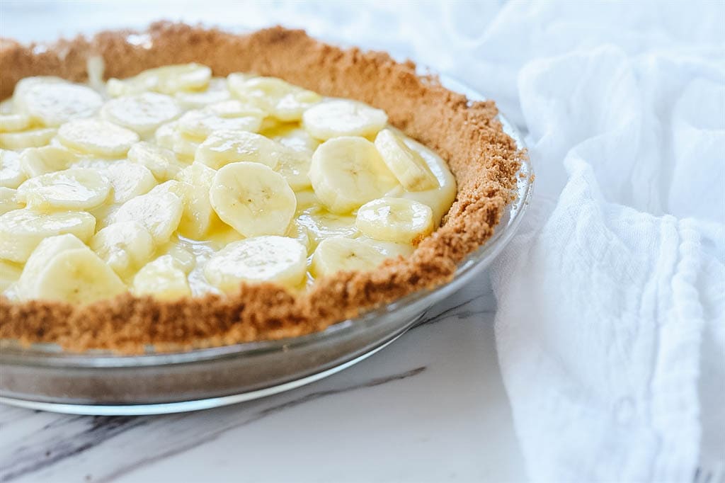 banana cream pie with pudding