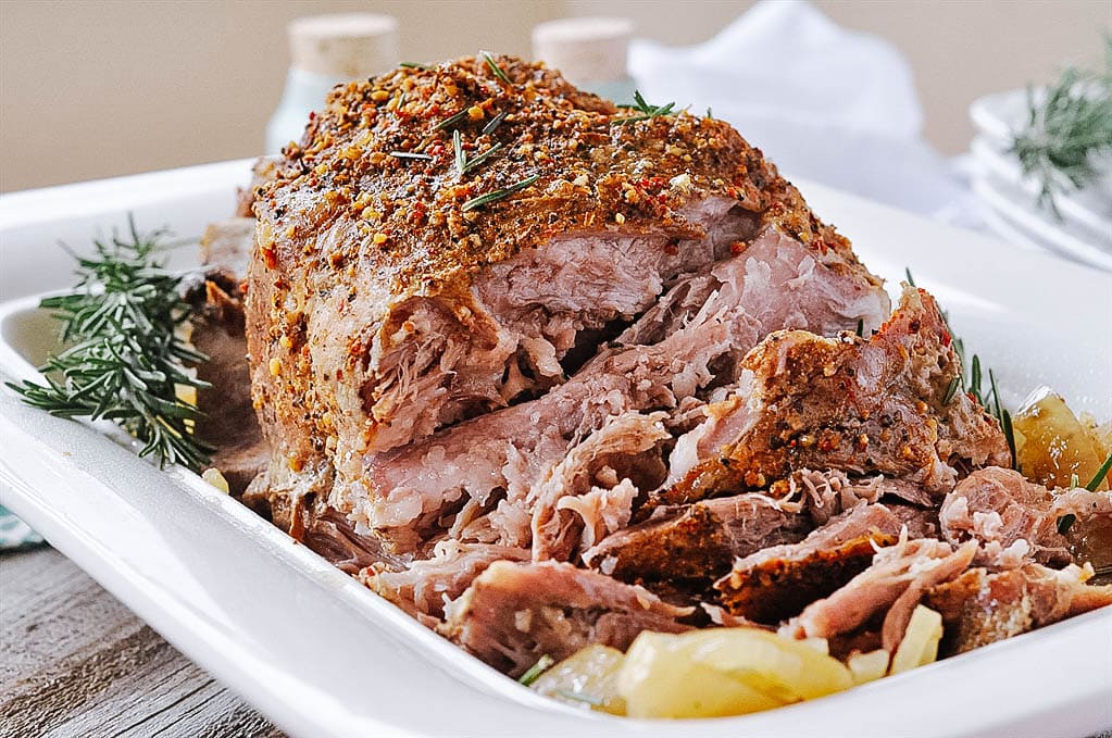 Slow cooker pork shoulder