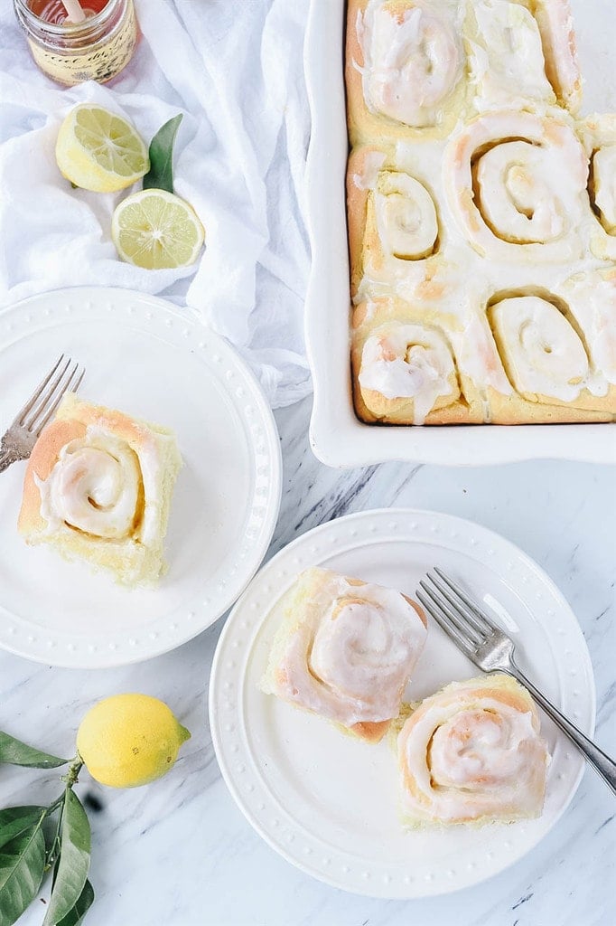 Lemon rolls on a plate with a fork