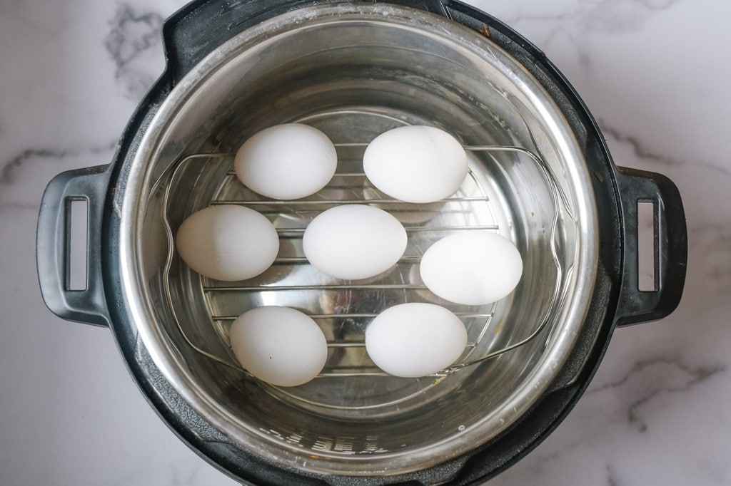 hard boiled eggs in the instant pot