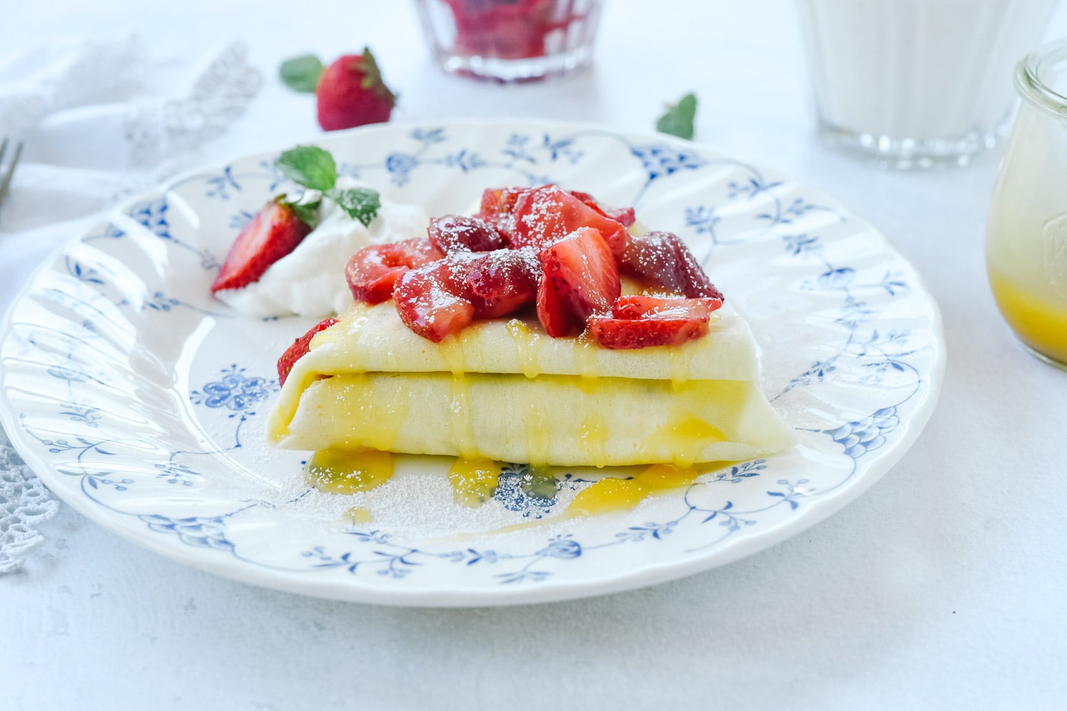 crepe with lemon curd and berries.