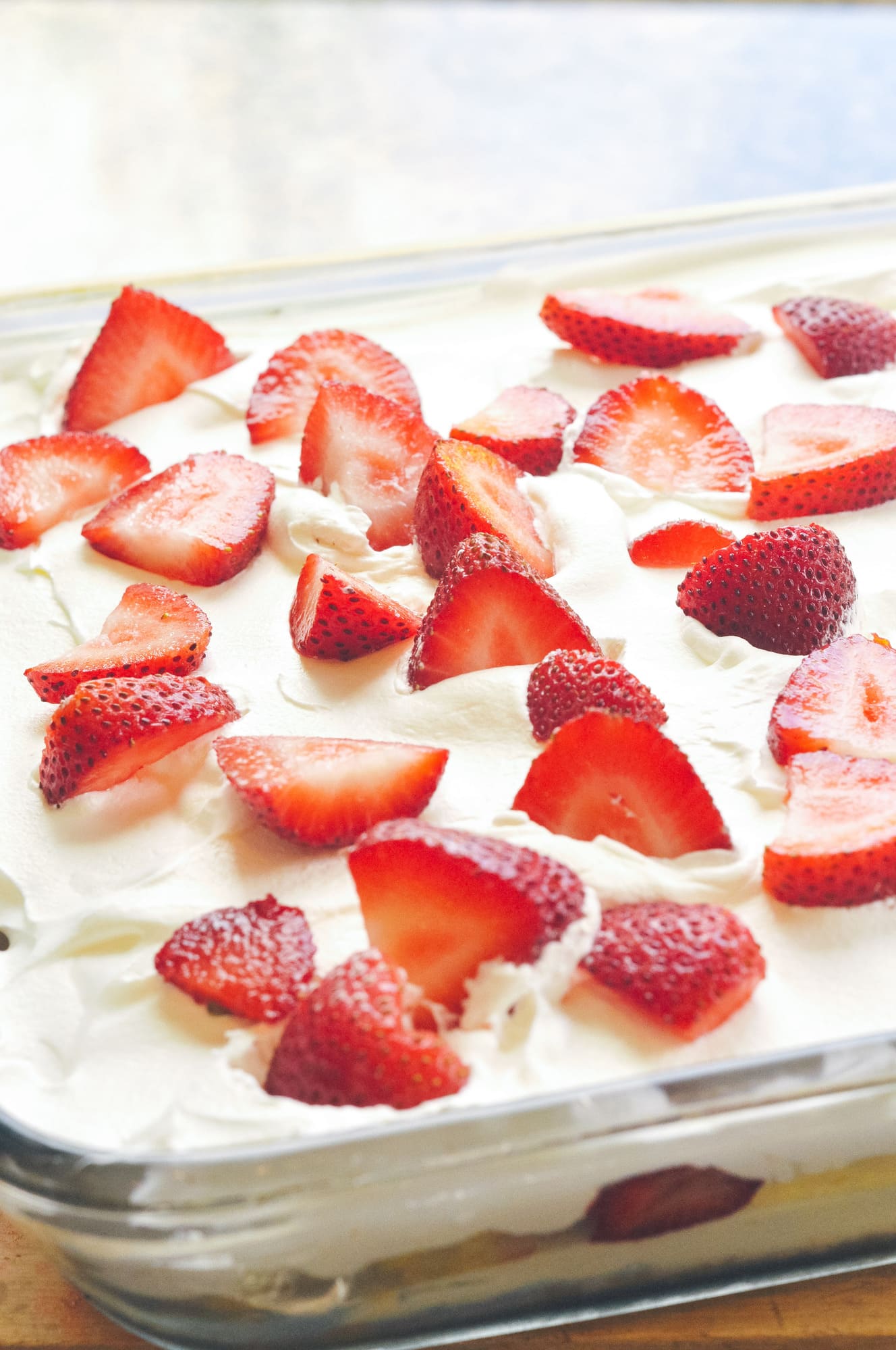 No Bake Icebox cake with strawberries