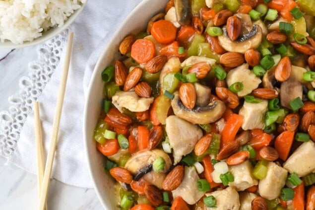 ALmond Chicken in a bowl