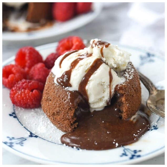 chocolate lava cake with ice cream