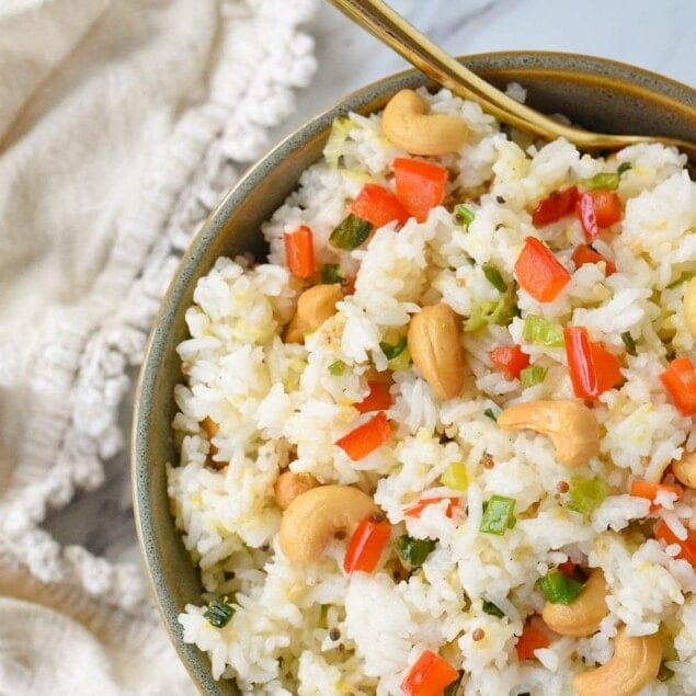 overhead shot of bowl of cashew nut rice