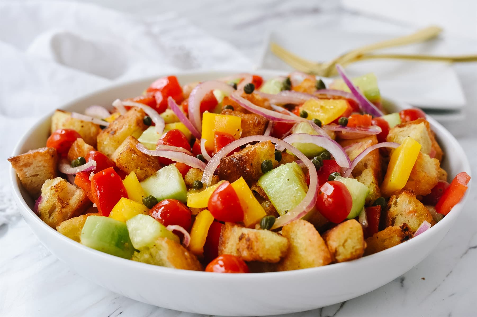 bowl of panzanella salad