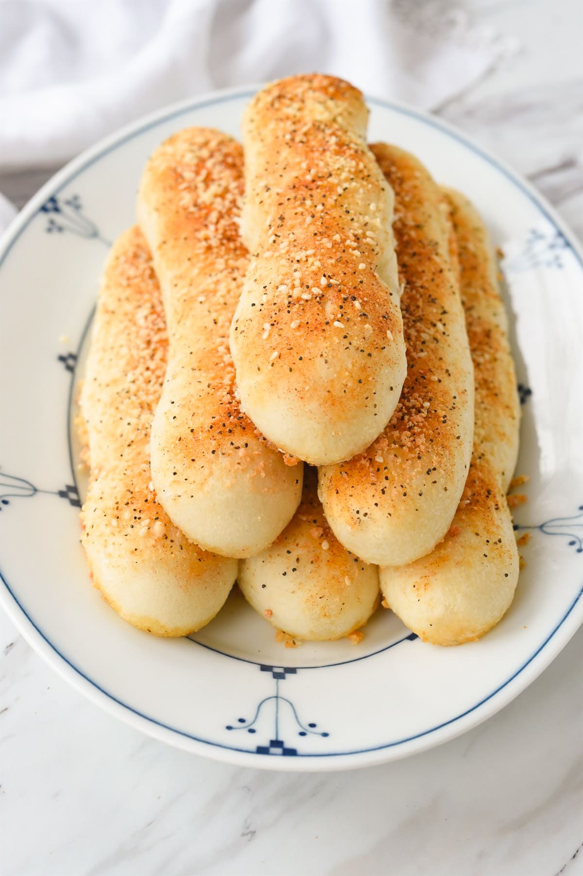 plate of breadsticks