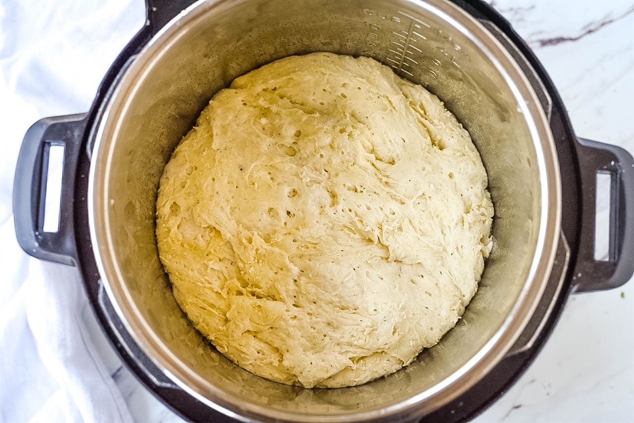 dough rising in Instant Pot