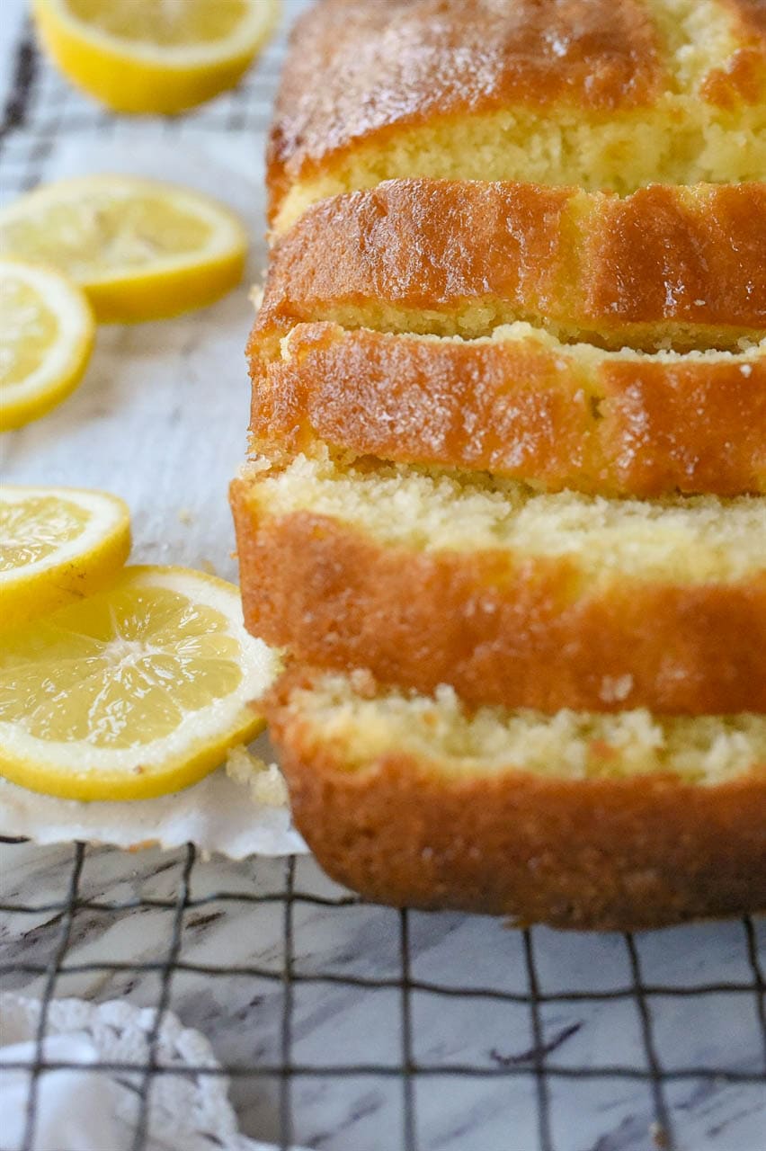 close up of bread slices