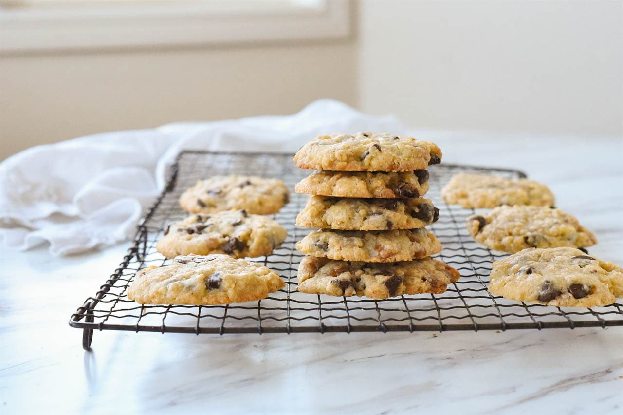 pile of cookies on a cooling rack