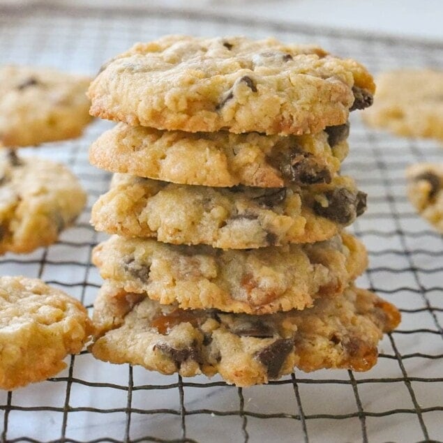 stack of five cookies