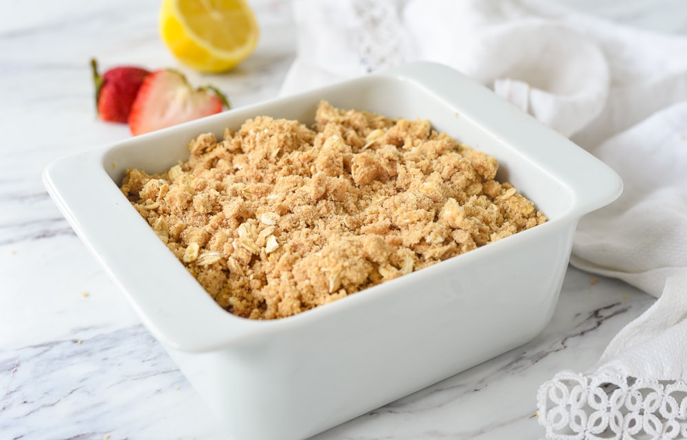 crisp topping on strawberry rhubarb crisp