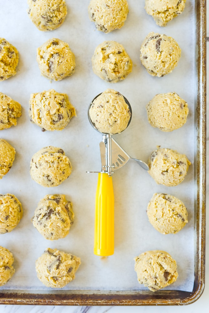 https://www.yourhomebasedmom.com/wp-content/uploads/2020/07/how-to-freeze-cookie-dough-1-1.jpg