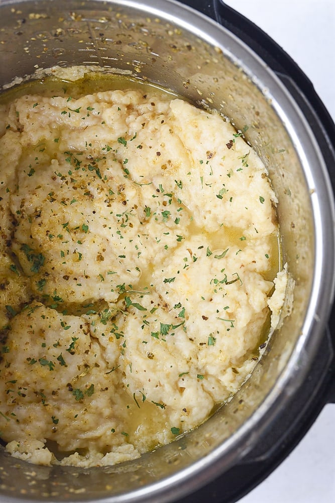 pot of chicken and dumplings