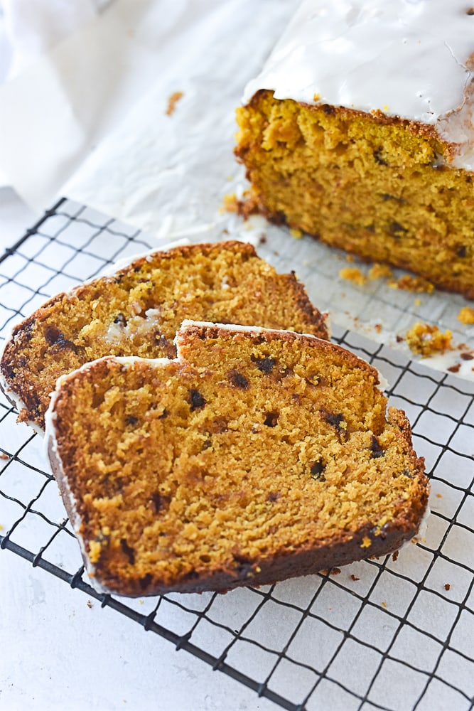 slices of pumpkin bread