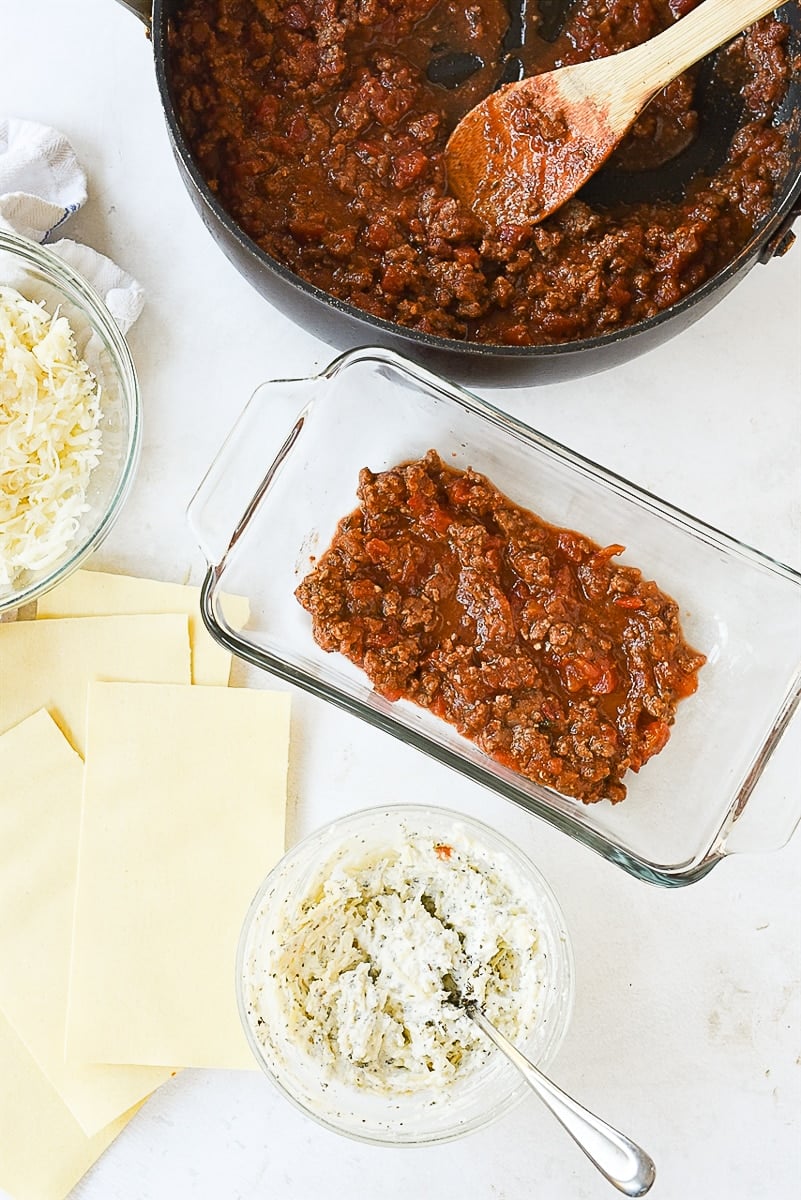 meat sauce in bottom of pan.