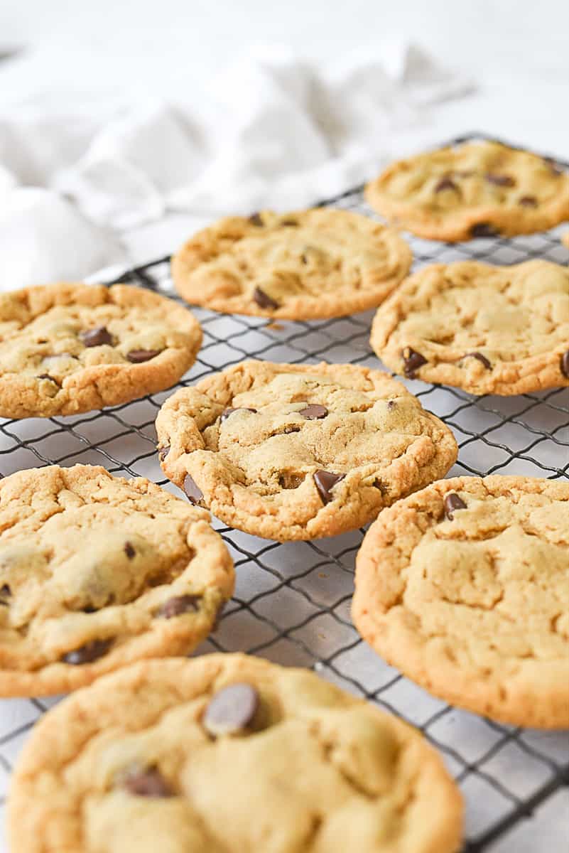 peanut butter cookies cooling on a rack