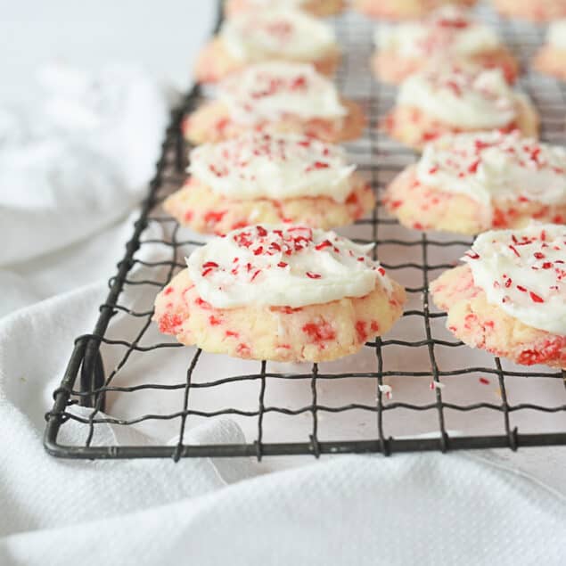 melting moment cookies on a rack