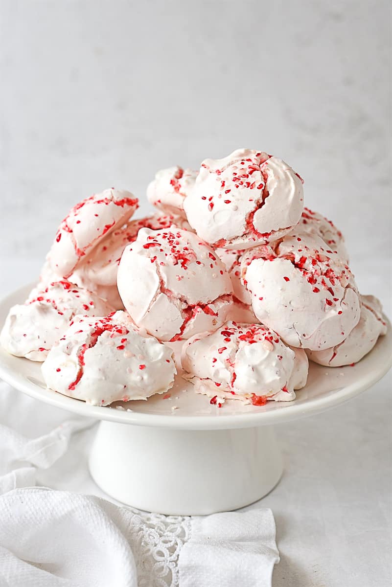 peppermint meringues on a plate