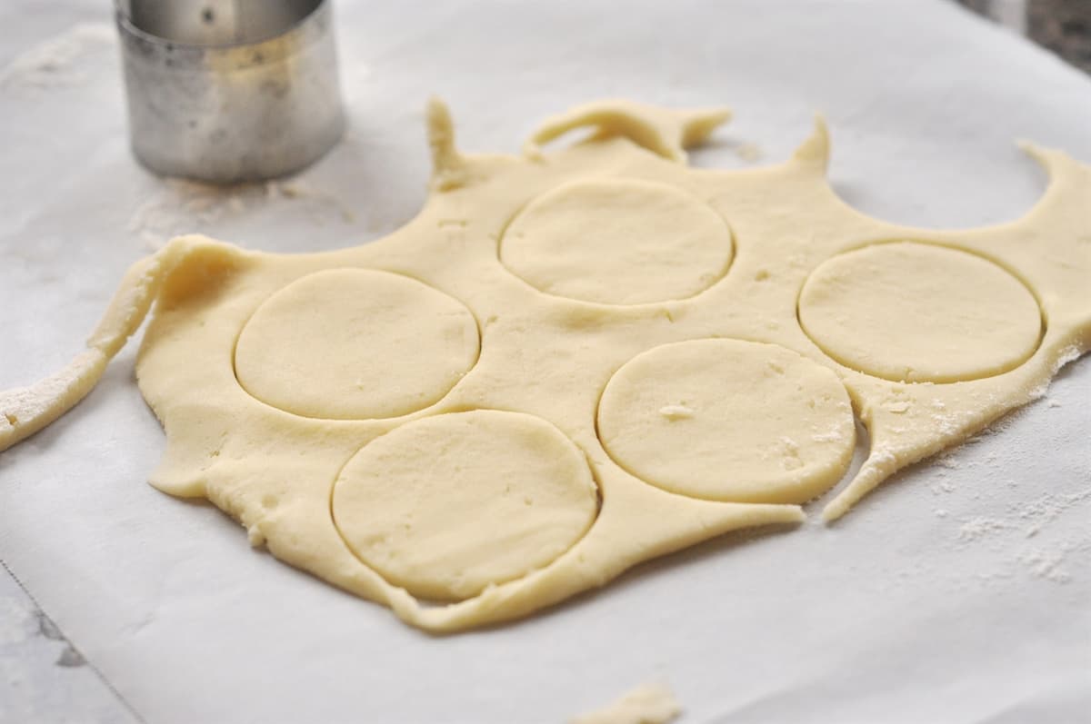 cutting out cinnamon butter cookies