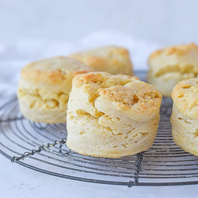 baked biscuits on a cooling rack