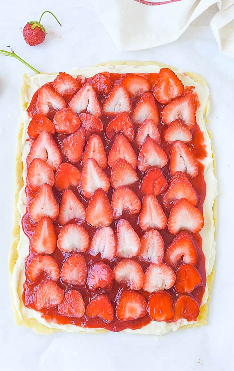 uncut strawberry pizza