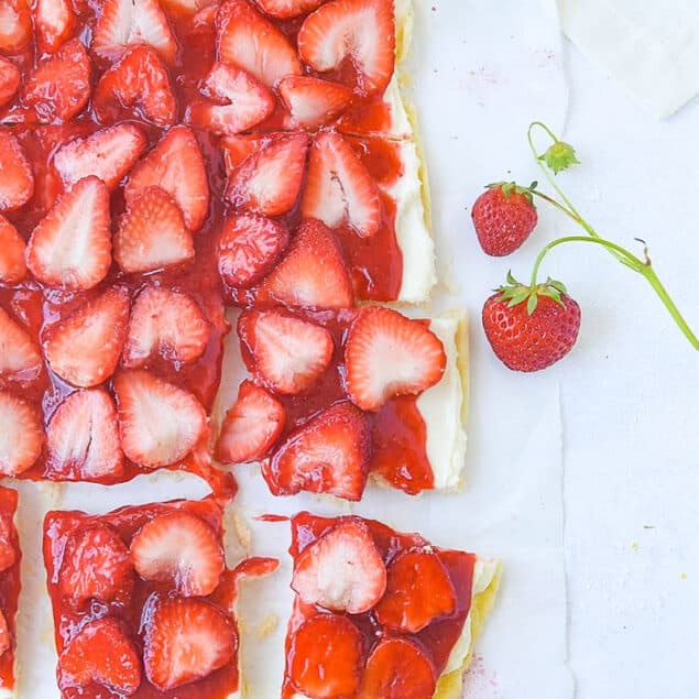 overhead shot of strawberry pizza