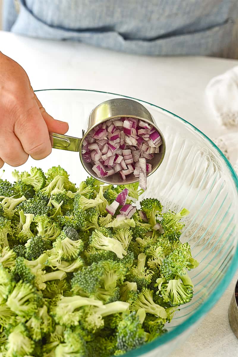 adding onion to broccoli