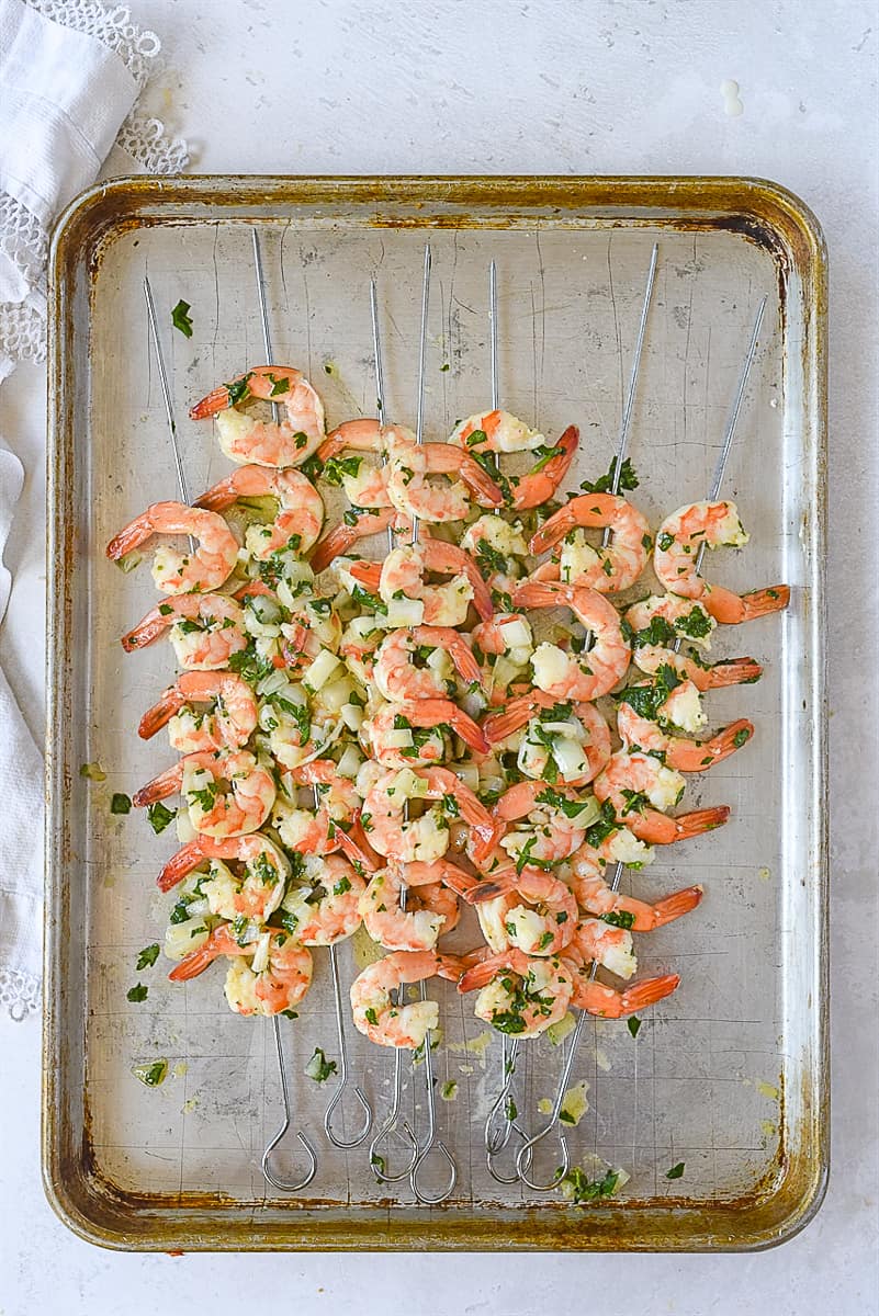 garlc herb shrimp overhead shot