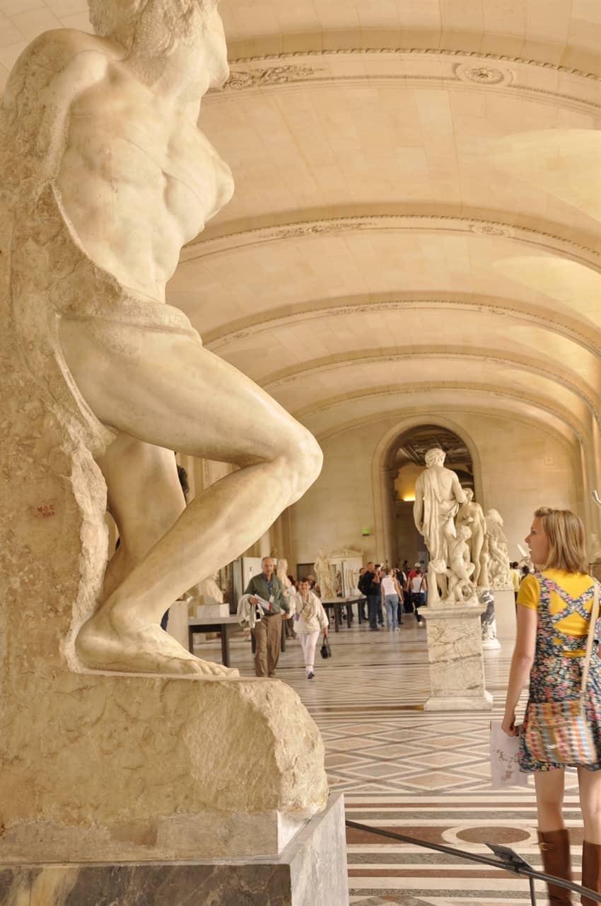 inside the louvre