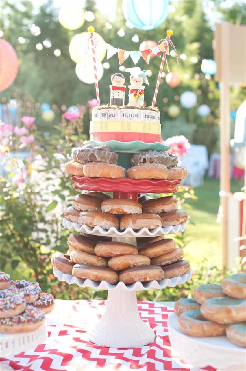 doughnut cake