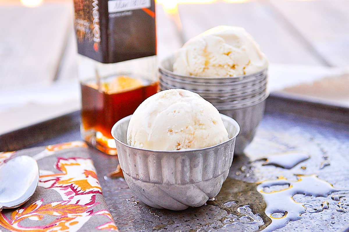 two cups of maple ice cream