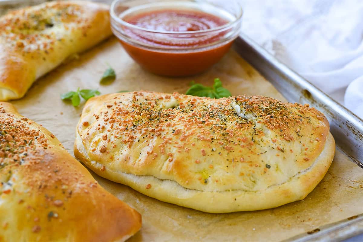 calzone and marinara sauce