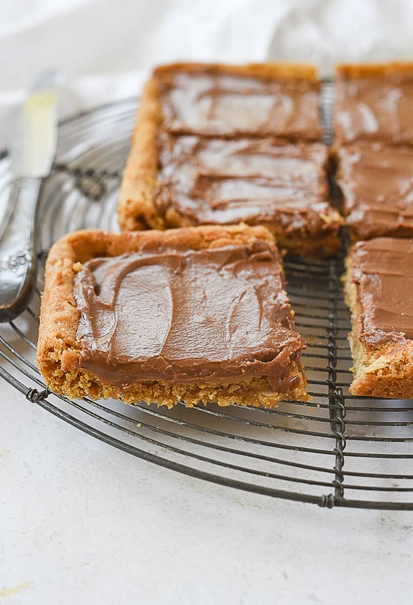 sliced peanut butter bars