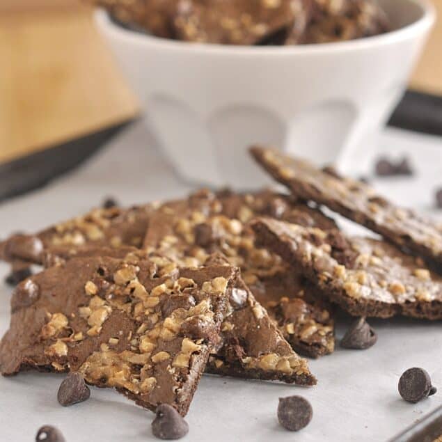pile of brownie brittle