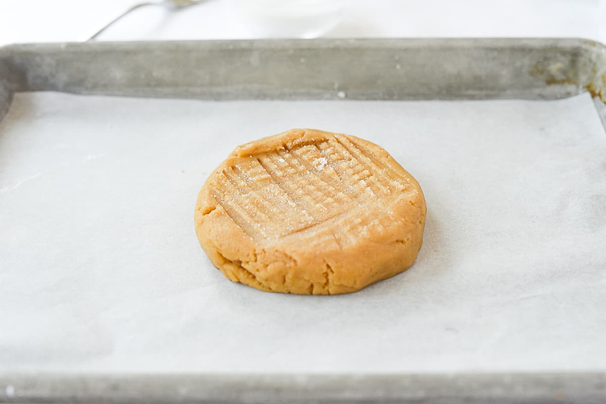 peanut butter cookie dough ready to bake.