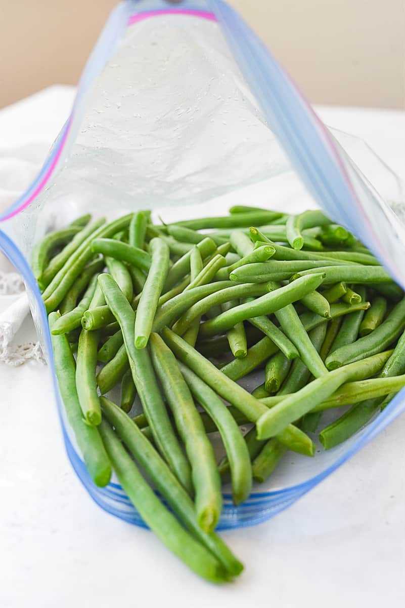 green beans in a plastic bag