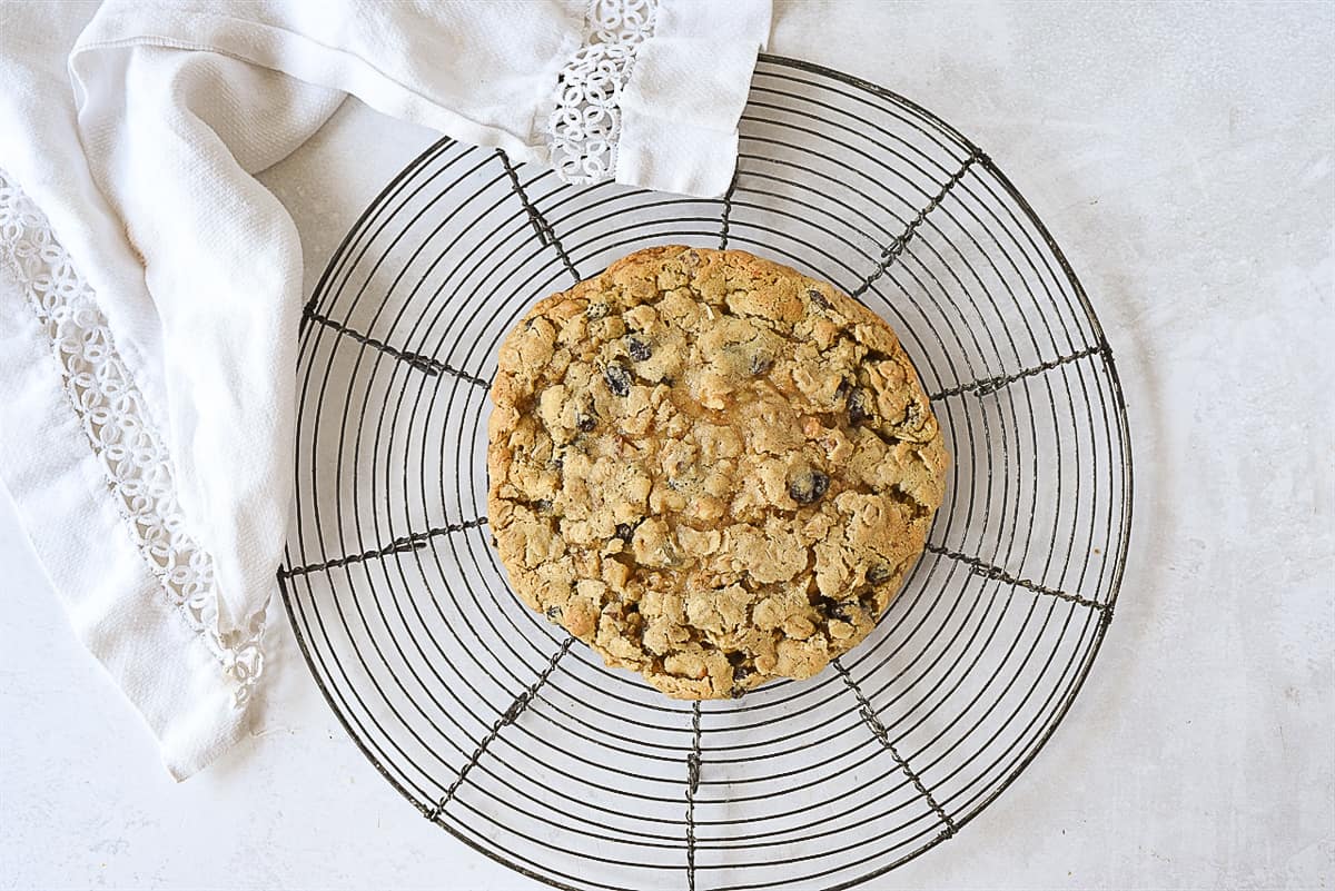 oatmeal raisin cookie on a cooling rack