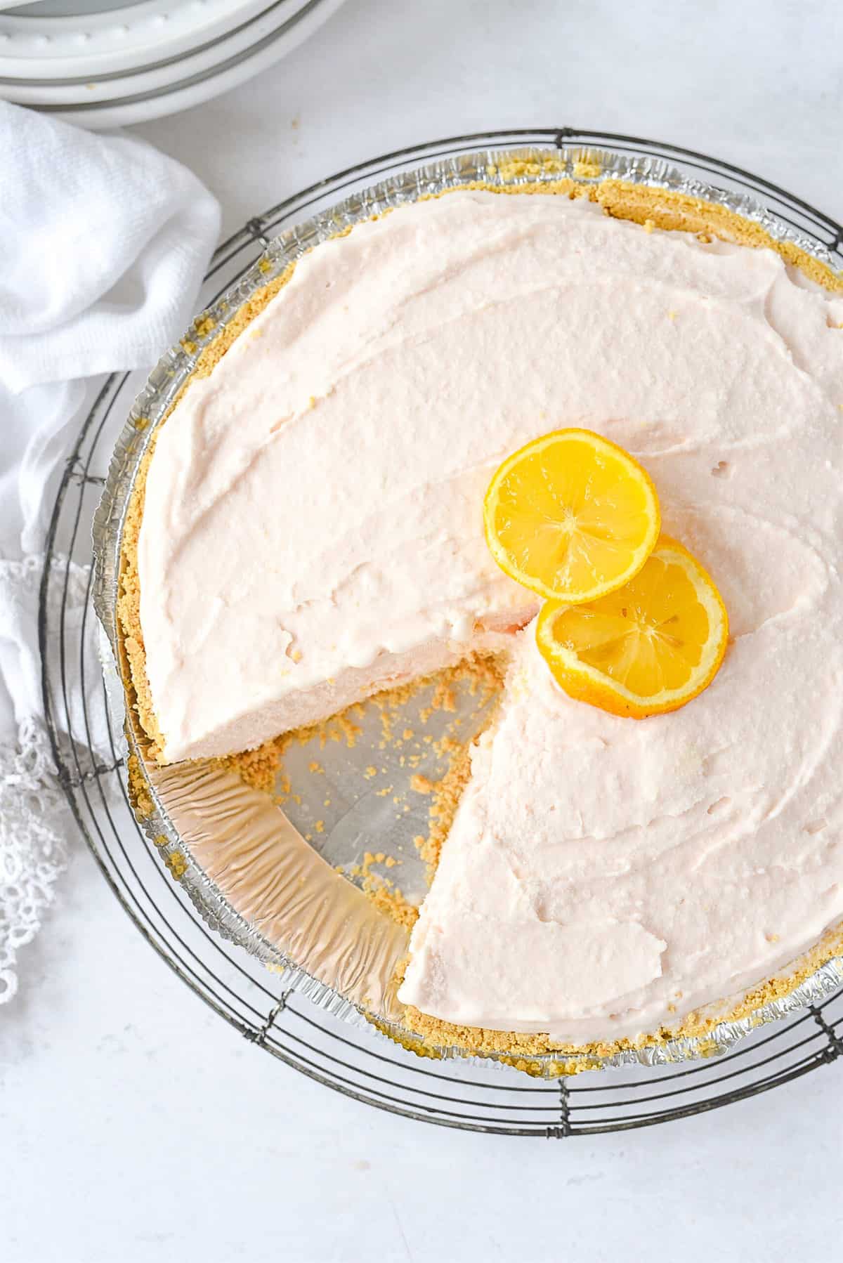 overhead shot of lemonade pie