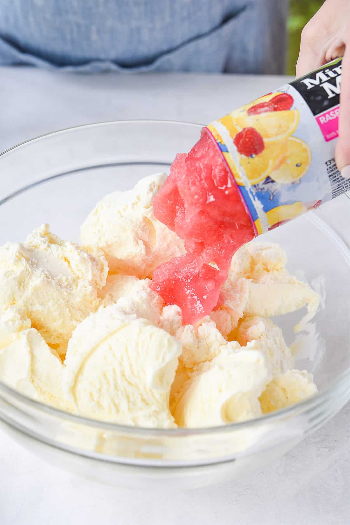 adding frozen lemonade to ice cream