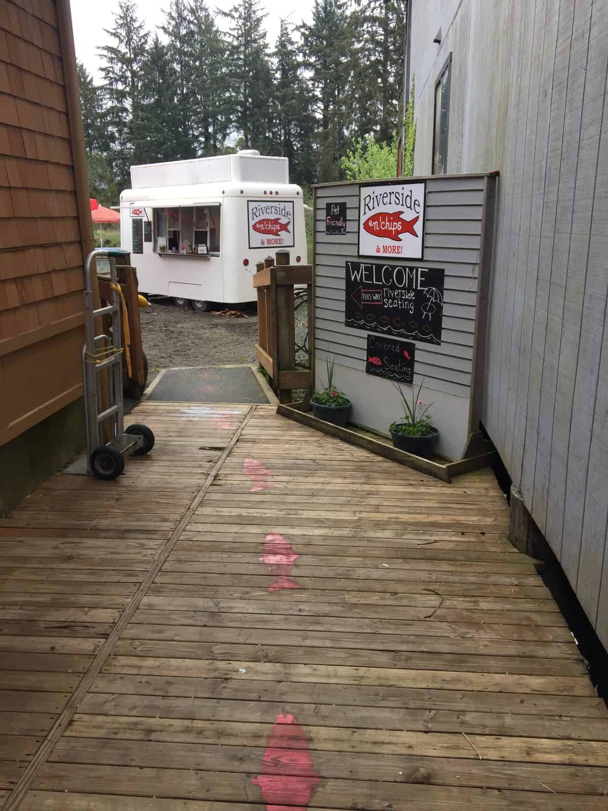 nehalem fish and chips food cart