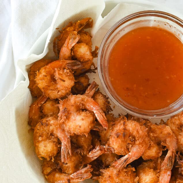 coconut shrimp with dipping sauce