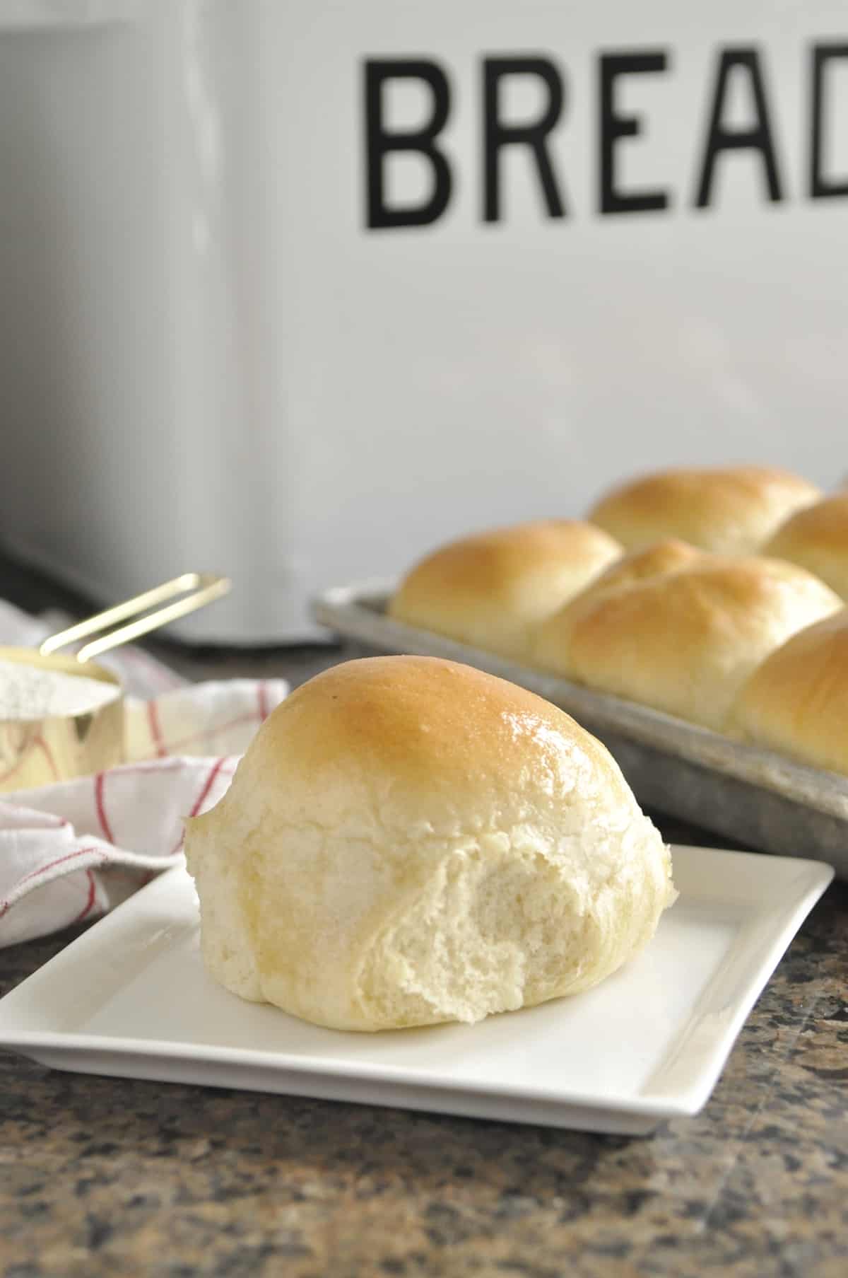 dinner roll on a plate